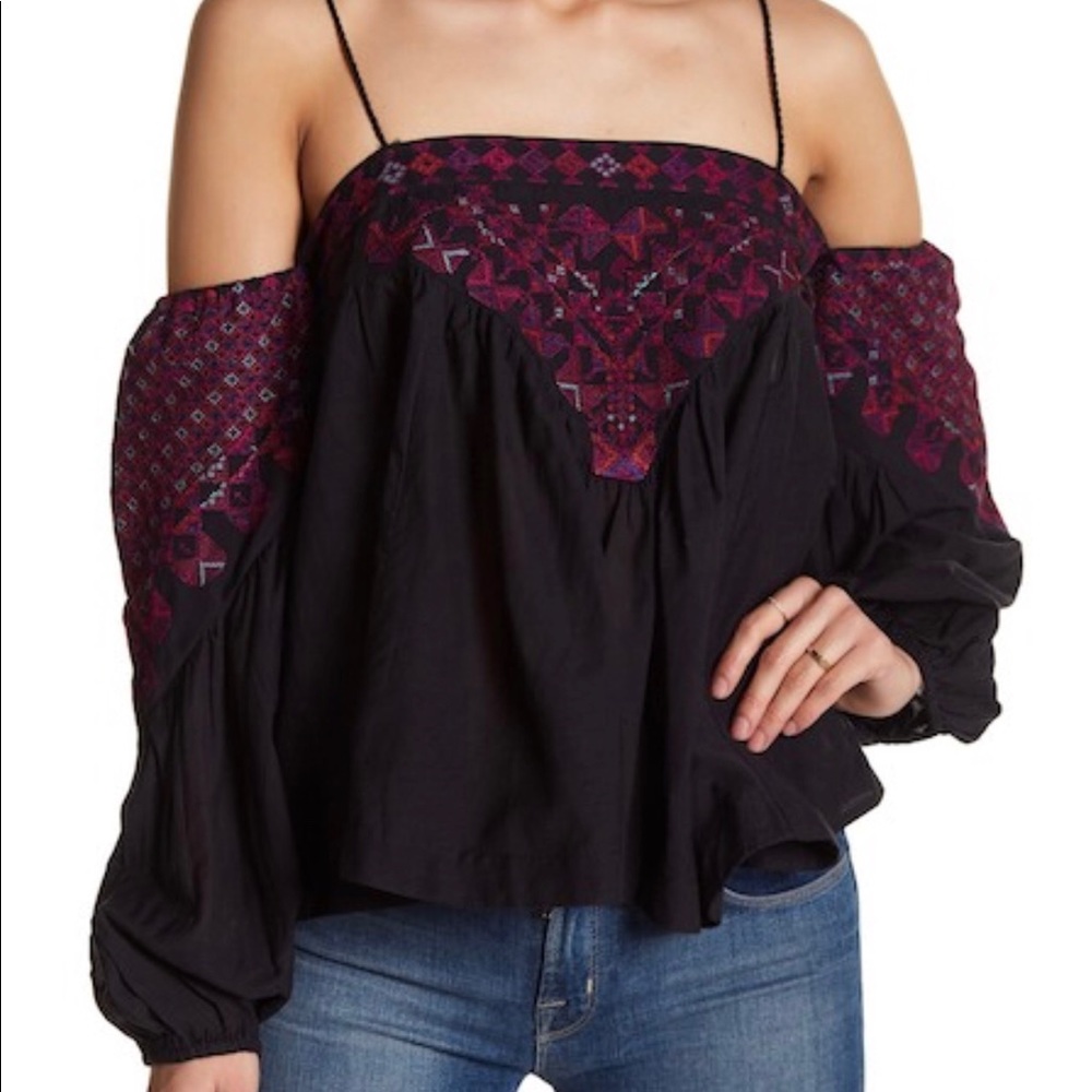 Free People vacation cold shoulder shirt size xs